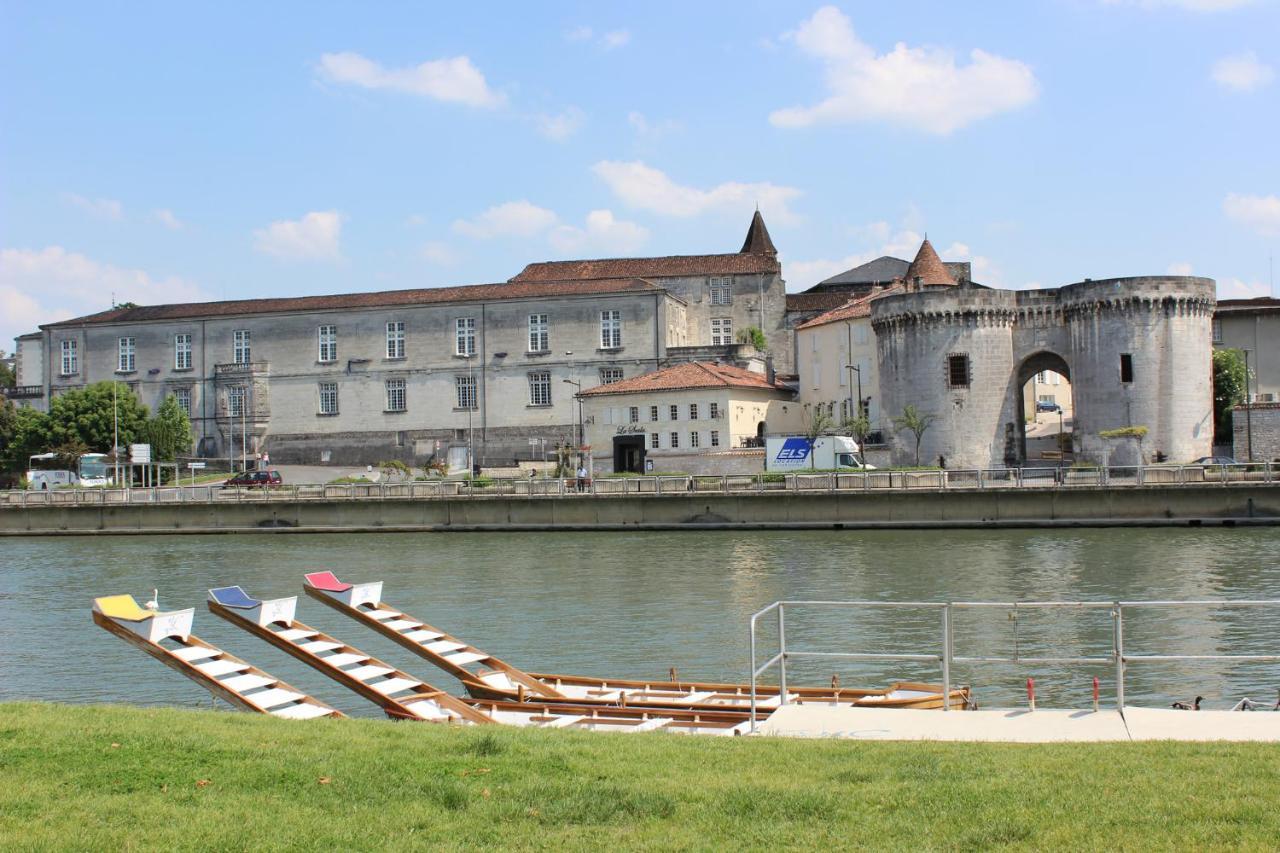Ibis Budget Cognac Châteaubernard Exterior photo